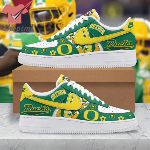 Oregon Ducks Nike Air Force 1 Sneaker